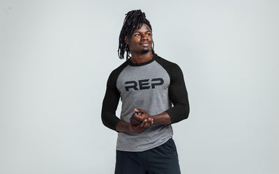 The REP Fitness Men's Daily Driver ¾ Sleeve Tri-Blend Crew T-Shirt in Heather Gray/Black on body